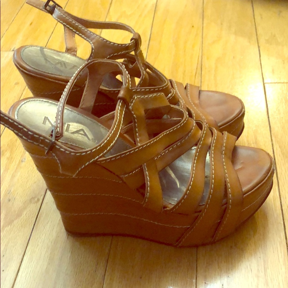 Brown leather wedge